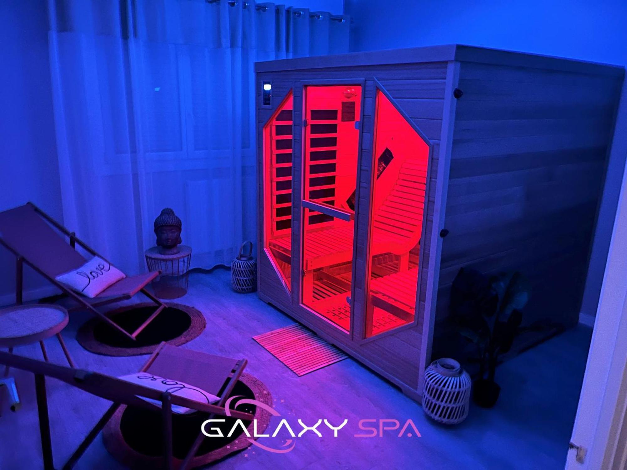 Galaxy Spa - Suite Venus Jacuzzi Et Sauna Privatif Champigneulles Buitenkant foto